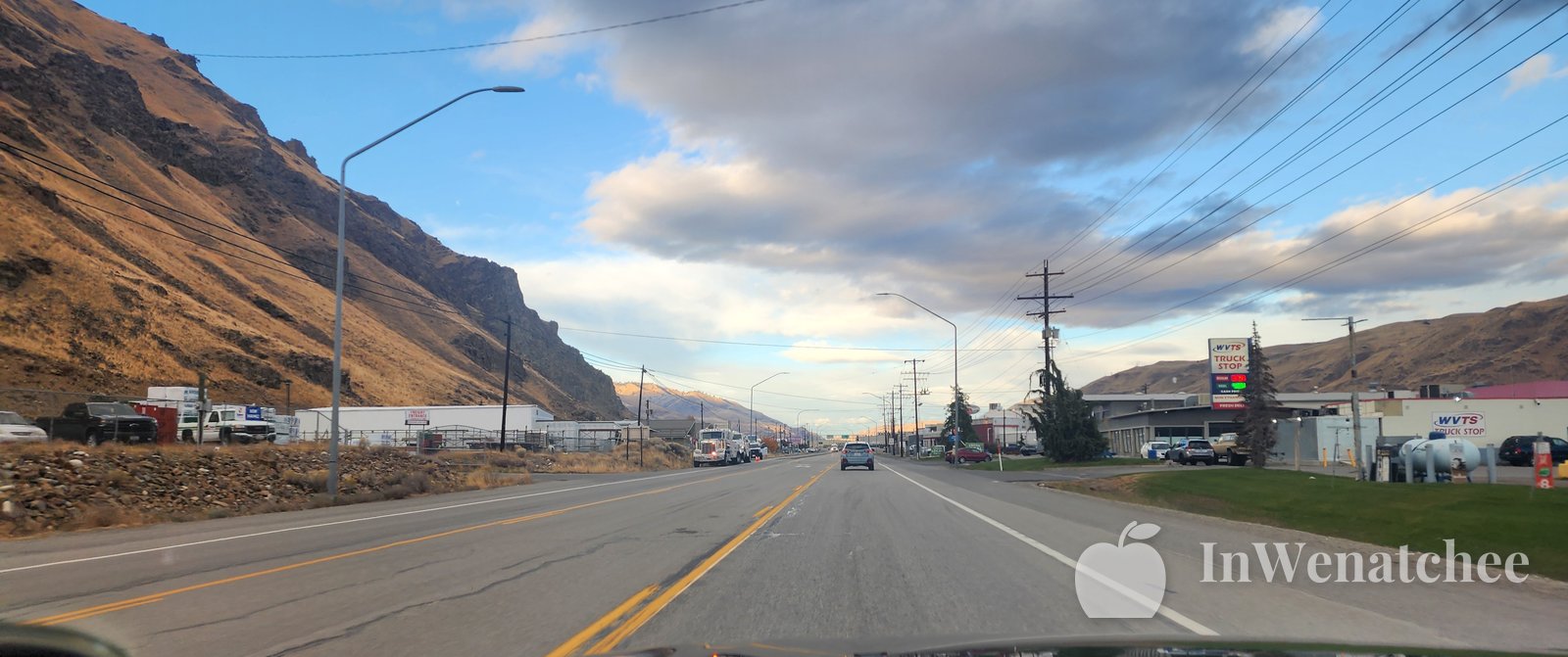 Highway 97A in Wenatchee with the hills and a big sky